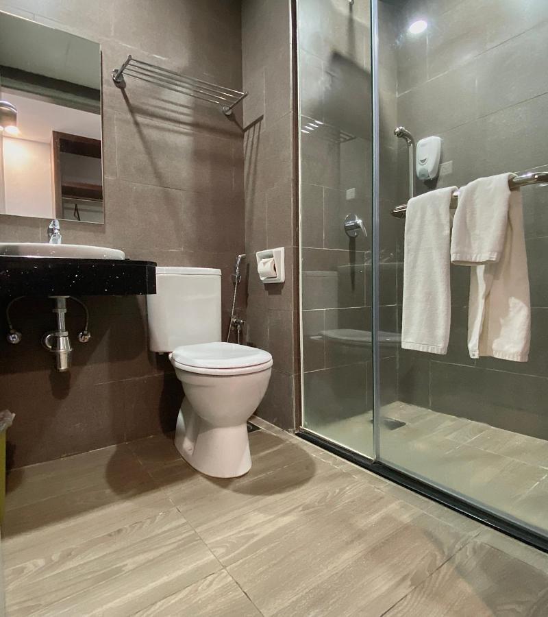 Grace Hotel Semporna Buitenkant foto